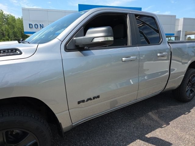 2022 RAM 1500 Big Horn Quad Cab 4x4 6'4" Box