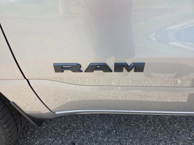 2022 RAM 1500 Big Horn Quad Cab 4x4 6'4" Box