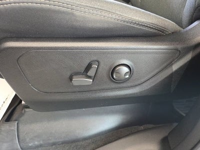 2022 RAM 1500 Big Horn Quad Cab 4x4 6'4" Box