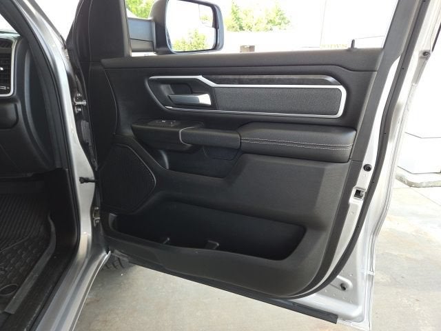 2022 RAM 1500 Big Horn Quad Cab 4x4 6'4" Box
