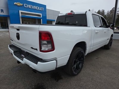 2020 RAM 1500 Big Horn Crew Cab 4x4 5'7" Box