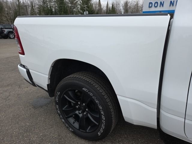 2020 RAM 1500 Big Horn Crew Cab 4x4 5'7" Box
