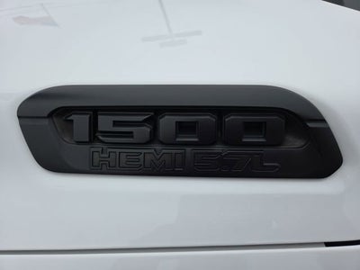 2020 RAM 1500 Big Horn Crew Cab 4x4 5'7" Box