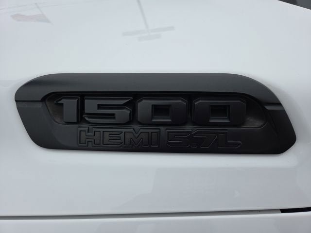 2020 RAM 1500 Big Horn Crew Cab 4x4 5'7" Box