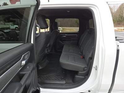 2020 RAM 1500 Big Horn Crew Cab 4x4 5'7" Box