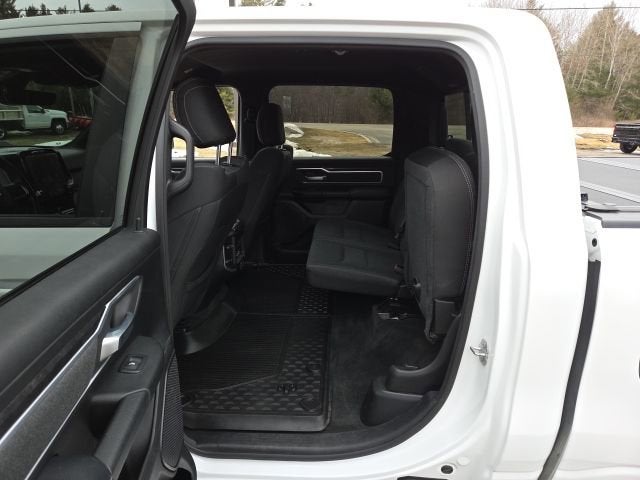 2020 RAM 1500 Big Horn Crew Cab 4x4 5'7" Box