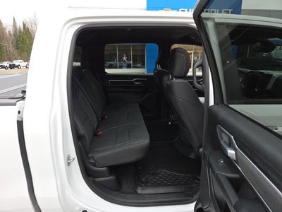 2020 RAM 1500 Big Horn Crew Cab 4x4 5'7" Box