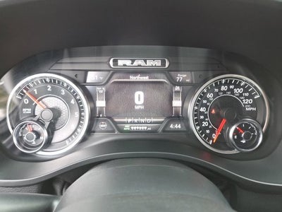 2020 RAM 1500 Big Horn Crew Cab 4x4 5'7" Box