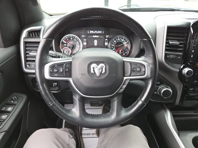 2020 RAM 1500 Big Horn Crew Cab 4x4 5'7" Box