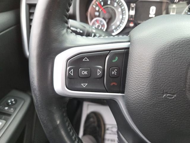 2020 RAM 1500 Big Horn Crew Cab 4x4 5'7" Box