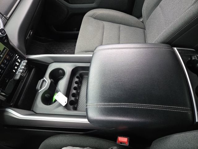 2020 RAM 1500 Big Horn Crew Cab 4x4 5'7" Box