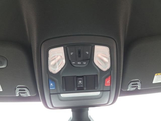 2020 RAM 1500 Big Horn Crew Cab 4x4 5'7" Box