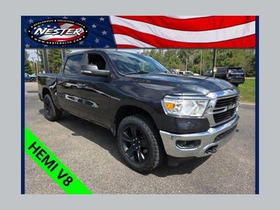 2019 RAM 1500 Big Horn/Lone Star Crew Cab 4x4 5'7" Box