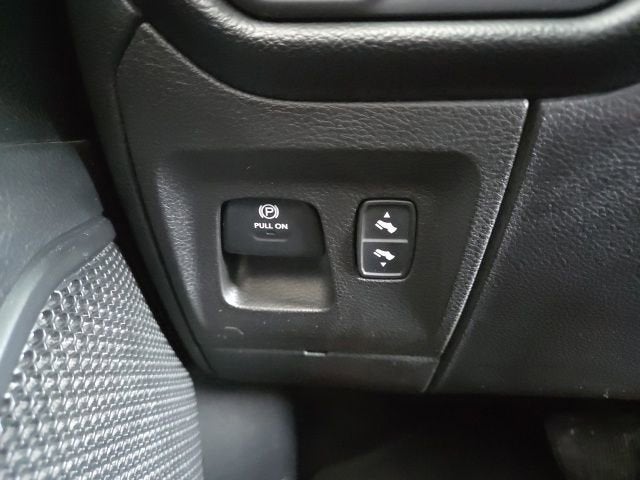 2019 RAM 1500 Big Horn/Lone Star Crew Cab 4x4 5'7" Box