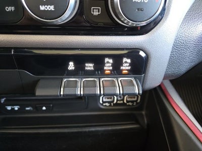 2019 RAM 1500 Rebel Crew Cab 4x4 5'7" Box