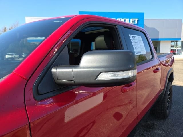 2019 RAM 1500 Rebel Crew Cab 4x4 5'7" Box