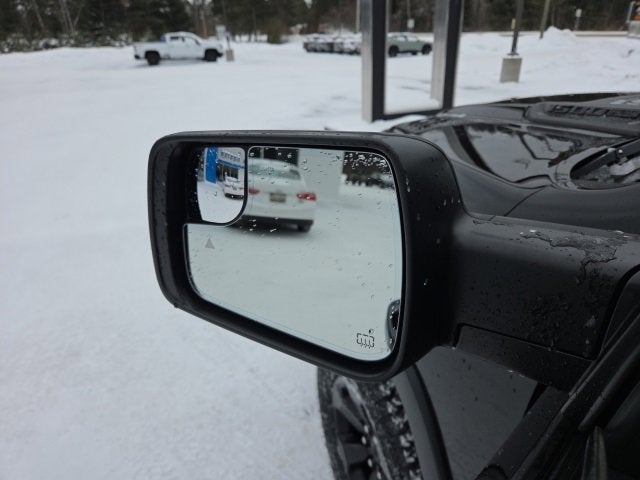 2020 RAM 1500 Rebel Crew Cab 4x4 5'7" Box