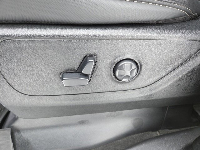 2020 RAM 1500 Rebel Crew Cab 4x4 5'7" Box