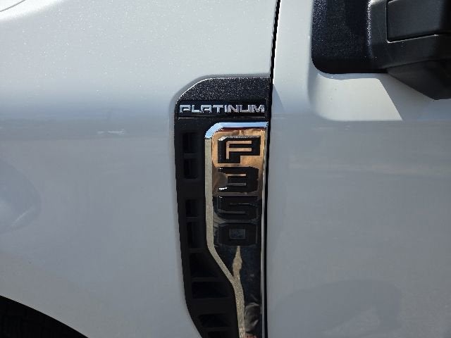 2023 Ford F-350 Platinum