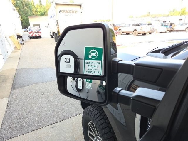 2018 Ford Super Duty F-350 SRW XL