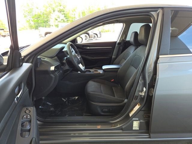2022 Nissan Altima SV FWD