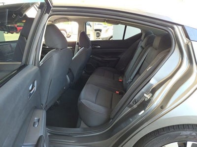 2022 Nissan Altima SV FWD