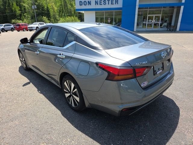 2022 Nissan Altima SV FWD