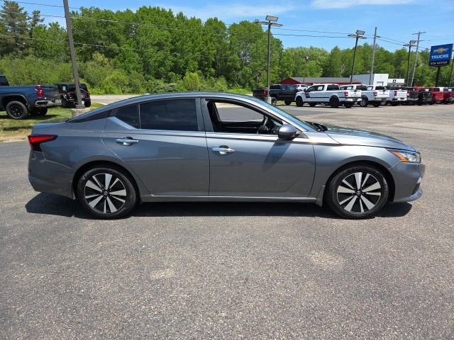 2022 Nissan Altima SV FWD