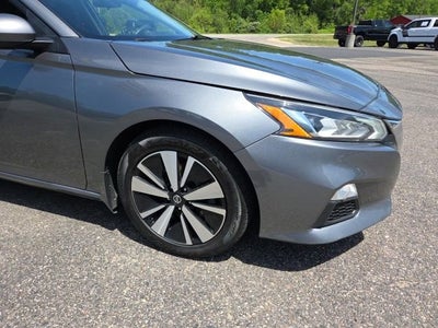 2022 Nissan Altima SV FWD
