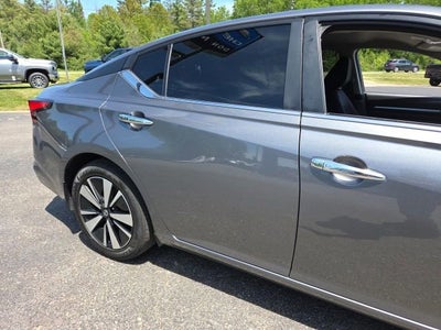 2022 Nissan Altima SV FWD
