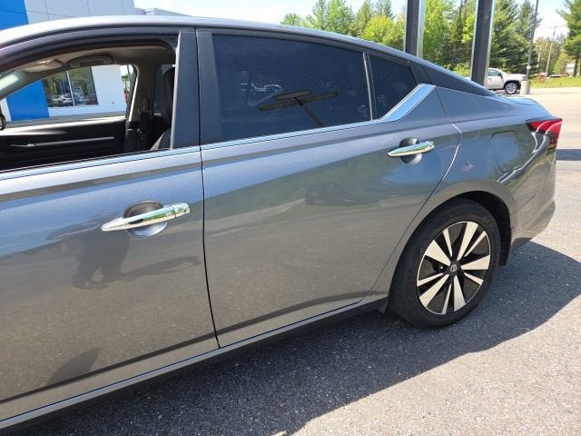 2022 Nissan Altima SV FWD