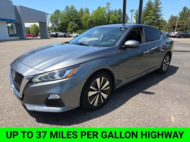 2022 Nissan Altima SV FWD
