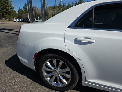 2021 Chrysler 300 Touring L AWD