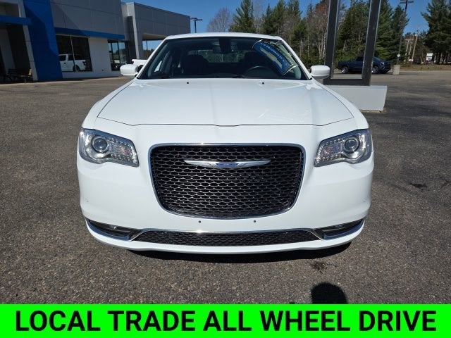 2021 Chrysler 300 Touring L AWD