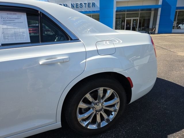 2021 Chrysler 300 Touring L AWD