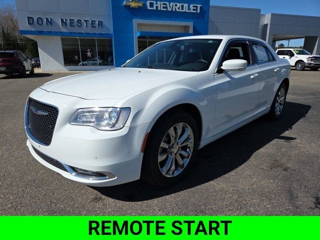 2021 Chrysler 300 Touring L AWD