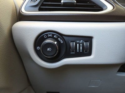 2017 Chrysler Pacifica Touring-L