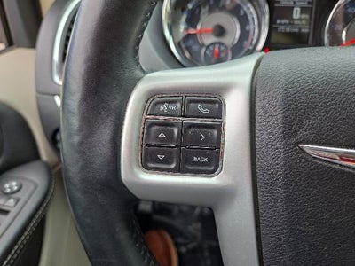 2016 Chrysler Town & Country Touring-L Anniversary Edition