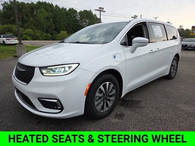 2022 Chrysler Pacifica Hybrid Touring L