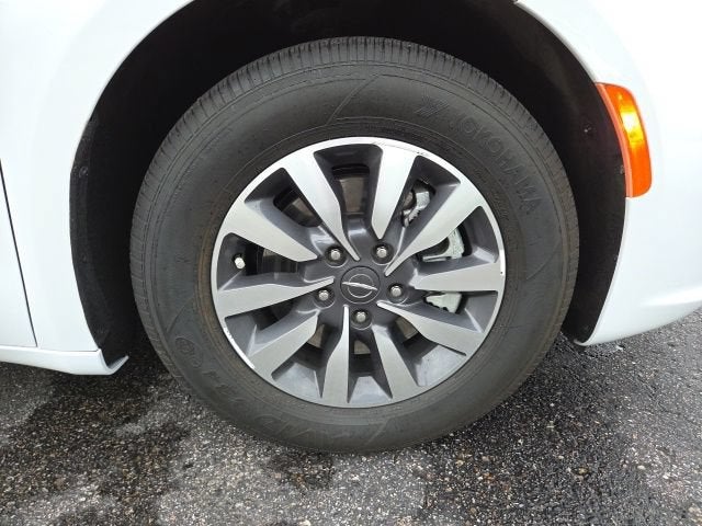 2022 Chrysler Pacifica Hybrid Touring L