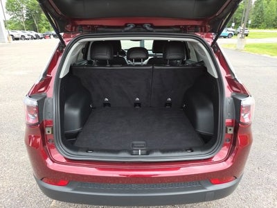 2022 Jeep Compass Latitude Lux 4x4