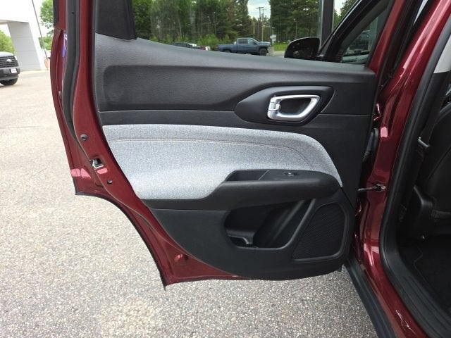 2022 Jeep Compass Latitude Lux 4x4