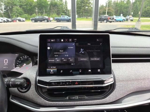 2022 Jeep Compass Latitude Lux 4x4
