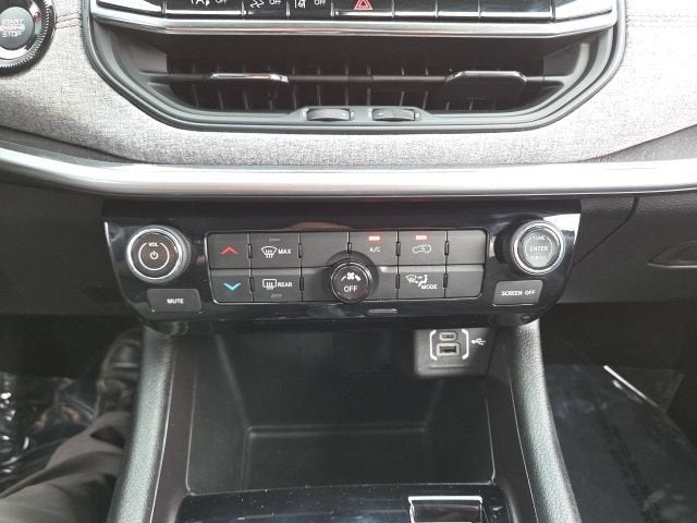2022 Jeep Compass Latitude Lux 4x4