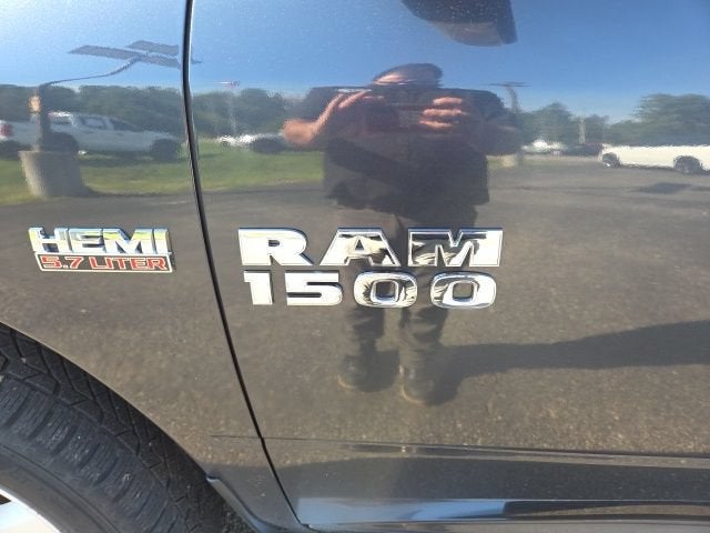 2015 RAM 1500 SLT