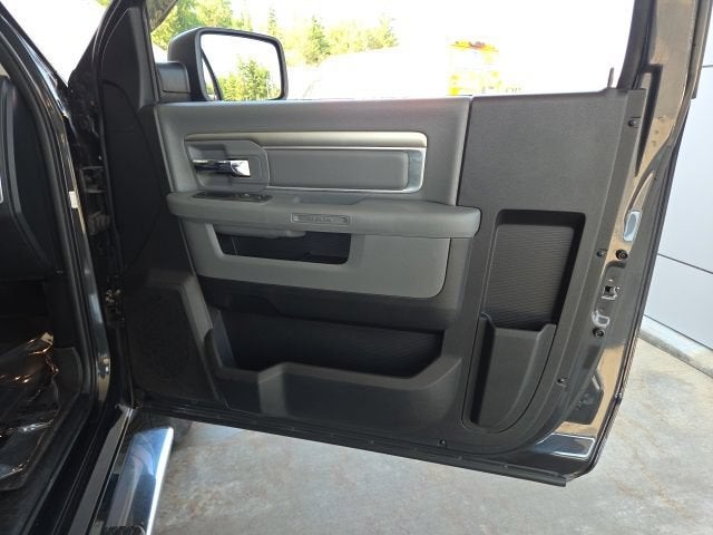2015 RAM 1500 SLT