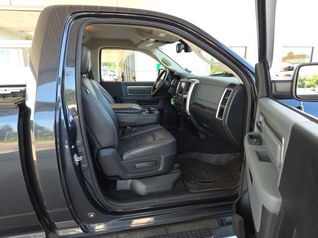 2015 RAM 1500 SLT