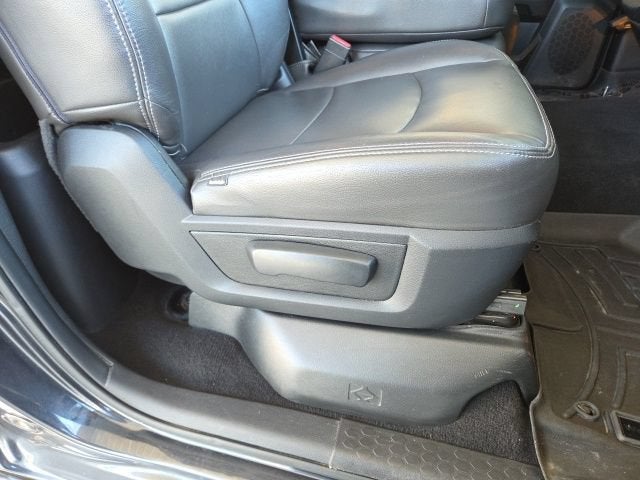 2015 RAM 1500 SLT