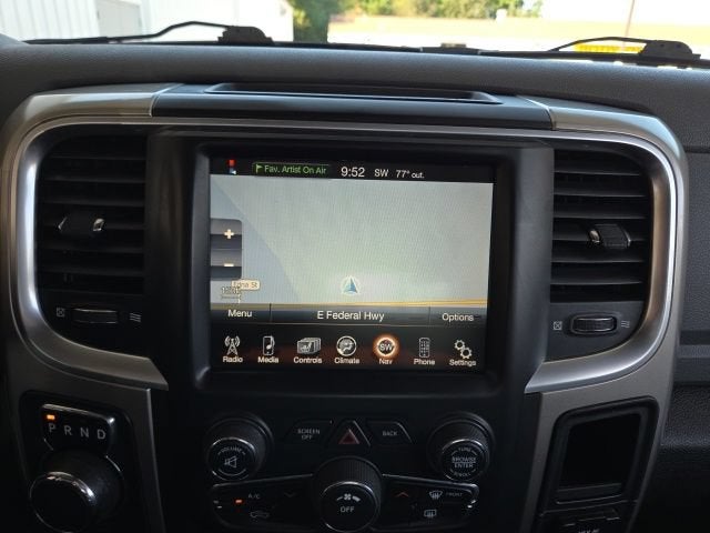 2015 RAM 1500 SLT