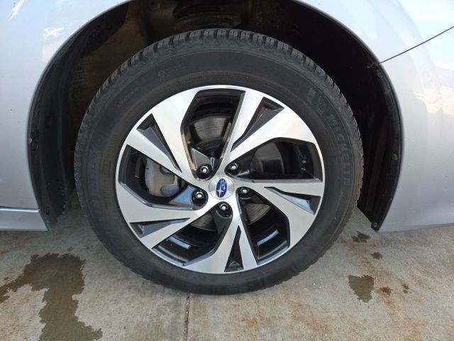 2020 Subaru Legacy Base
